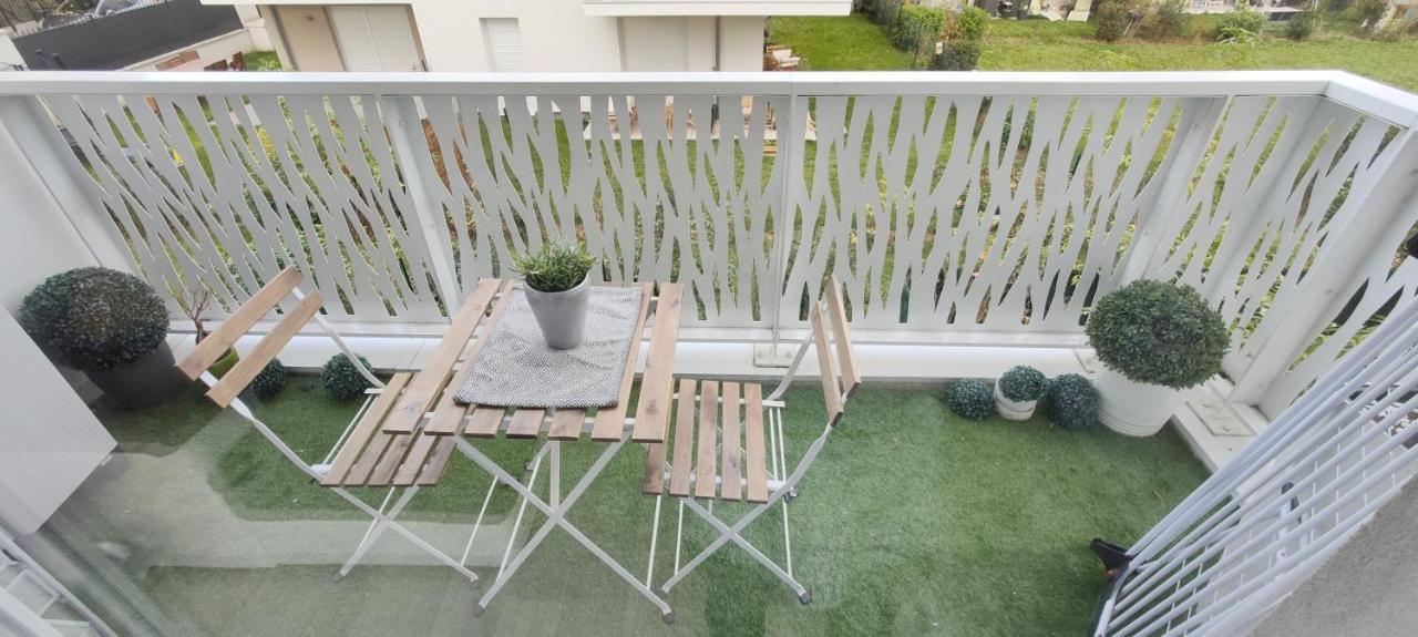 Chic Apart With Parking Near Paris Apartment Epinay-sur-Seine Exterior photo