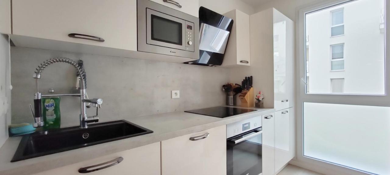 Chic Apart With Parking Near Paris Apartment Epinay-sur-Seine Exterior photo